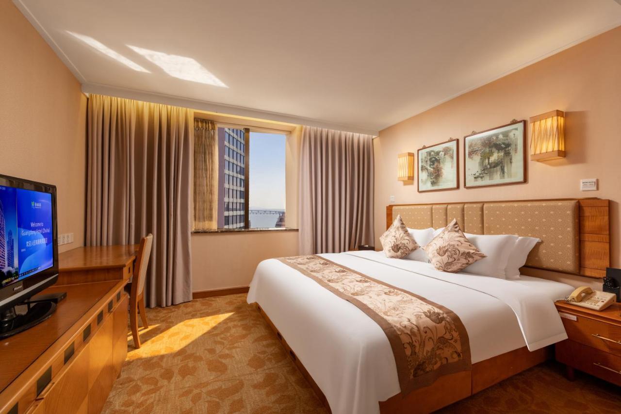 Guangdong Hotel Zhuhai Exteriör bild