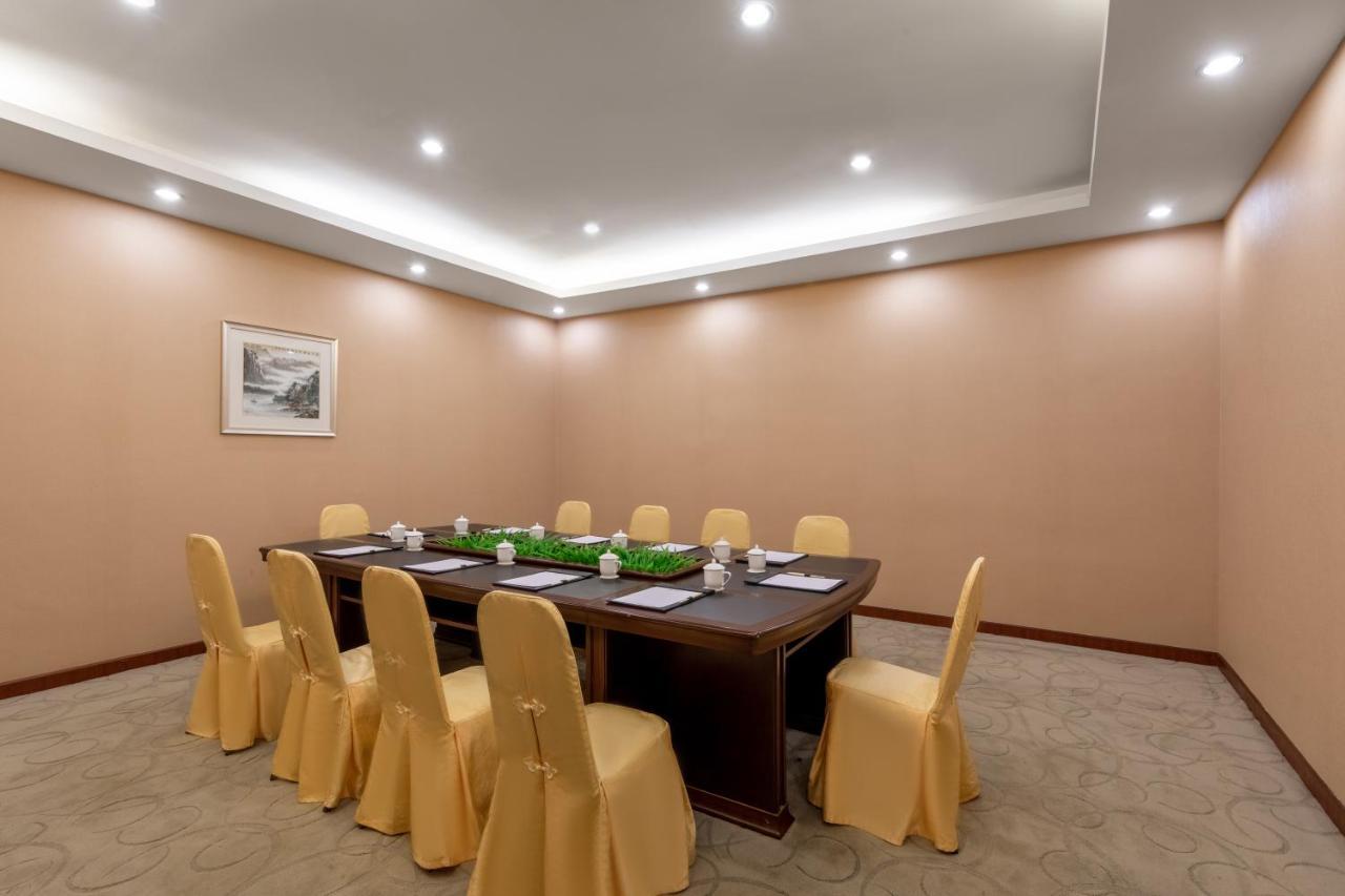 Guangdong Hotel Zhuhai Exteriör bild