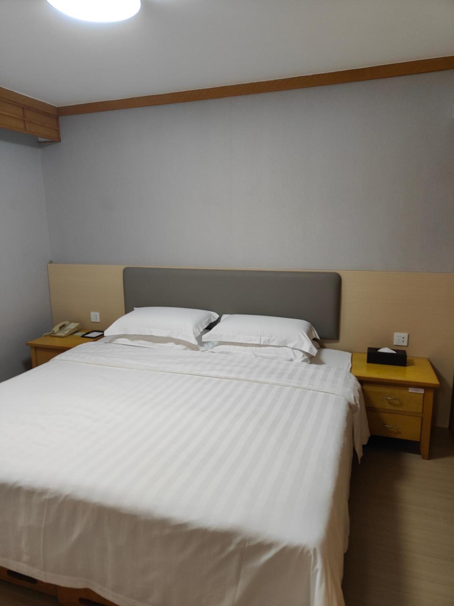 Guangdong Hotel Zhuhai Exteriör bild